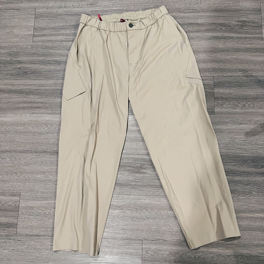 lululemon athletica Men's Lab Wool-Blend Pant Shorter Length